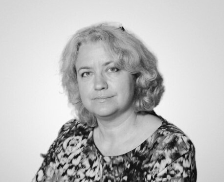 ЧЕРНЯКОВА Елена Евгеньевна